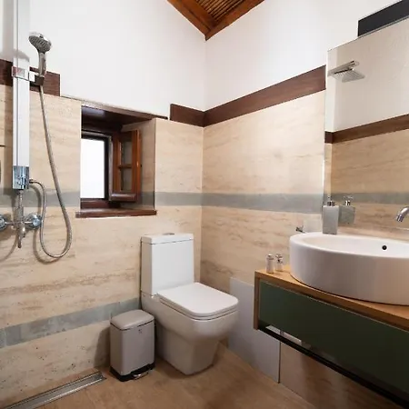 Kalnterimi Guesthouses Monemvasia