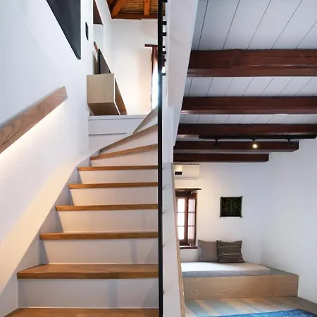 Guest house Kalnterimi Guesthouses
